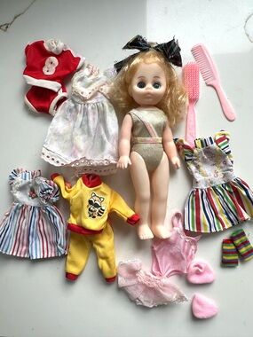 Vintage Blonde Sleep Eye Doll Lot w/ Original Clothes Accessories